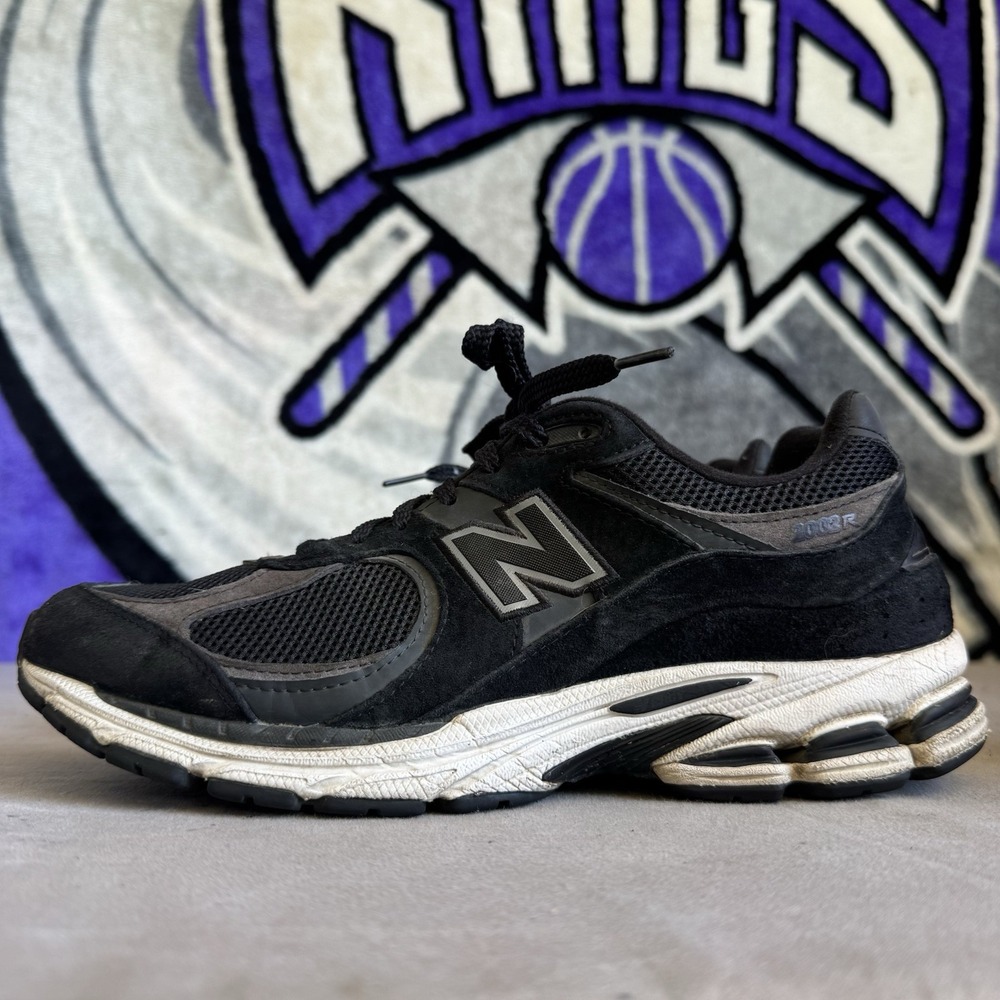 Size 11 - New Balance 2002R Black Gunmetal steel phantoms M2002RBK
